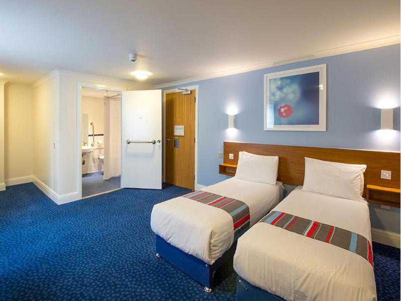 Travelodge London Richmond Central Esterno foto